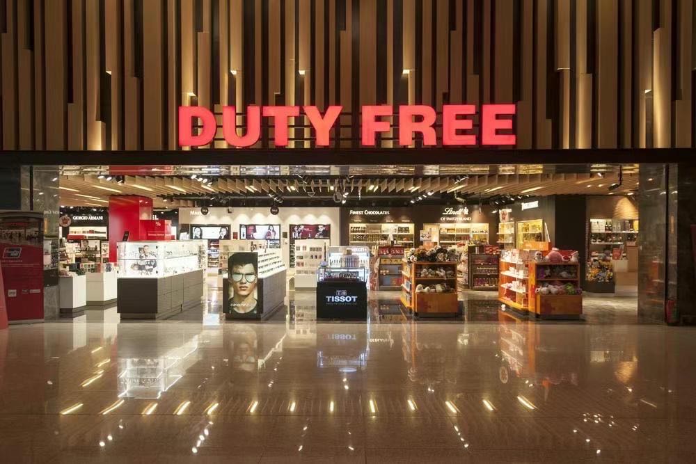 [Duty-free shop in Haneda Airport] Customer service, interpreter sales
